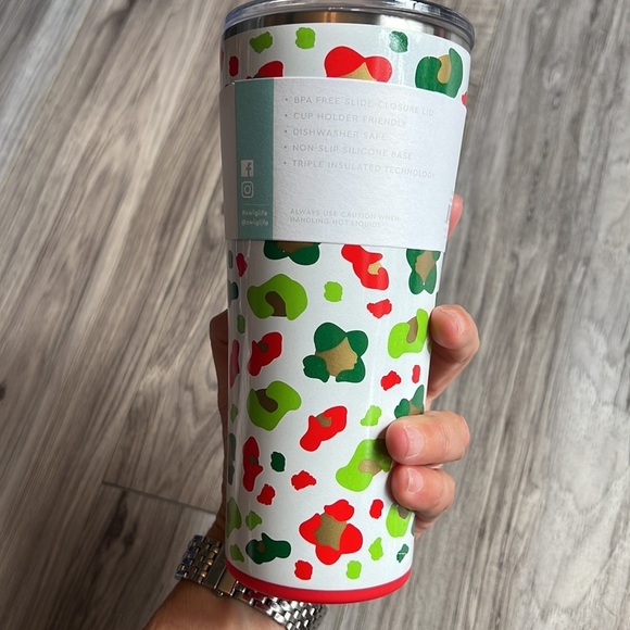 Swig Life Jingle Jungle Holiday Leopard 22 Oz tumbler Christmas red green - Picture 4 of 5